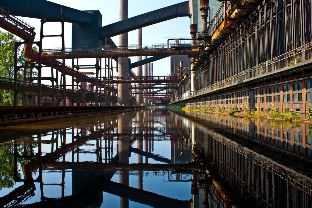Hydrogen in Iron Making: Is Hydrogen Injection in a Blast Furnace the Best Way to Cut Emissions ?